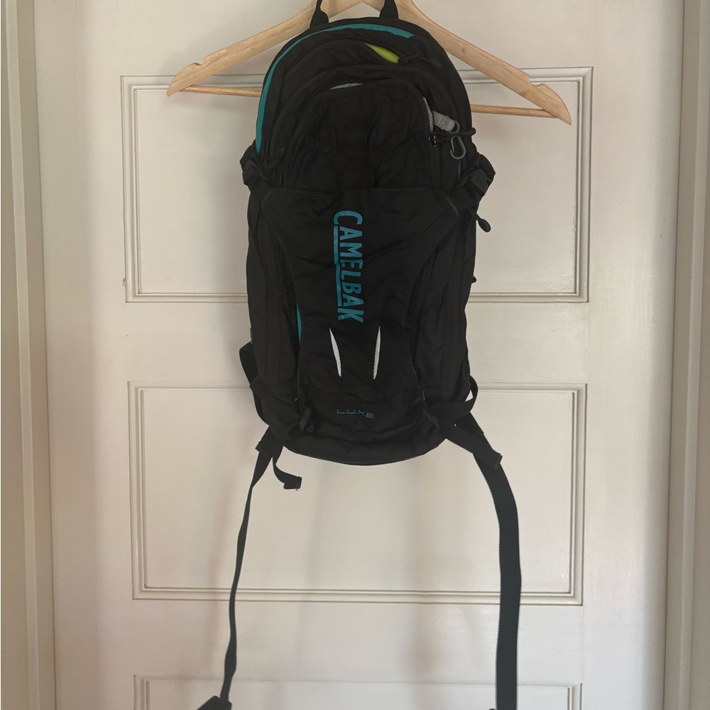 CamelBak LUXE Black and Teal Hydration Pack